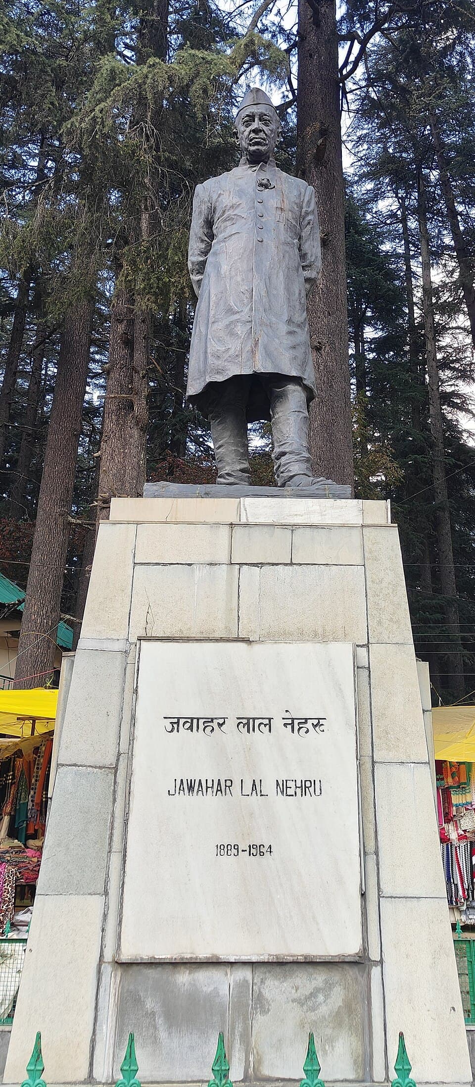 Jawaharlal Nehru statue, Manali
