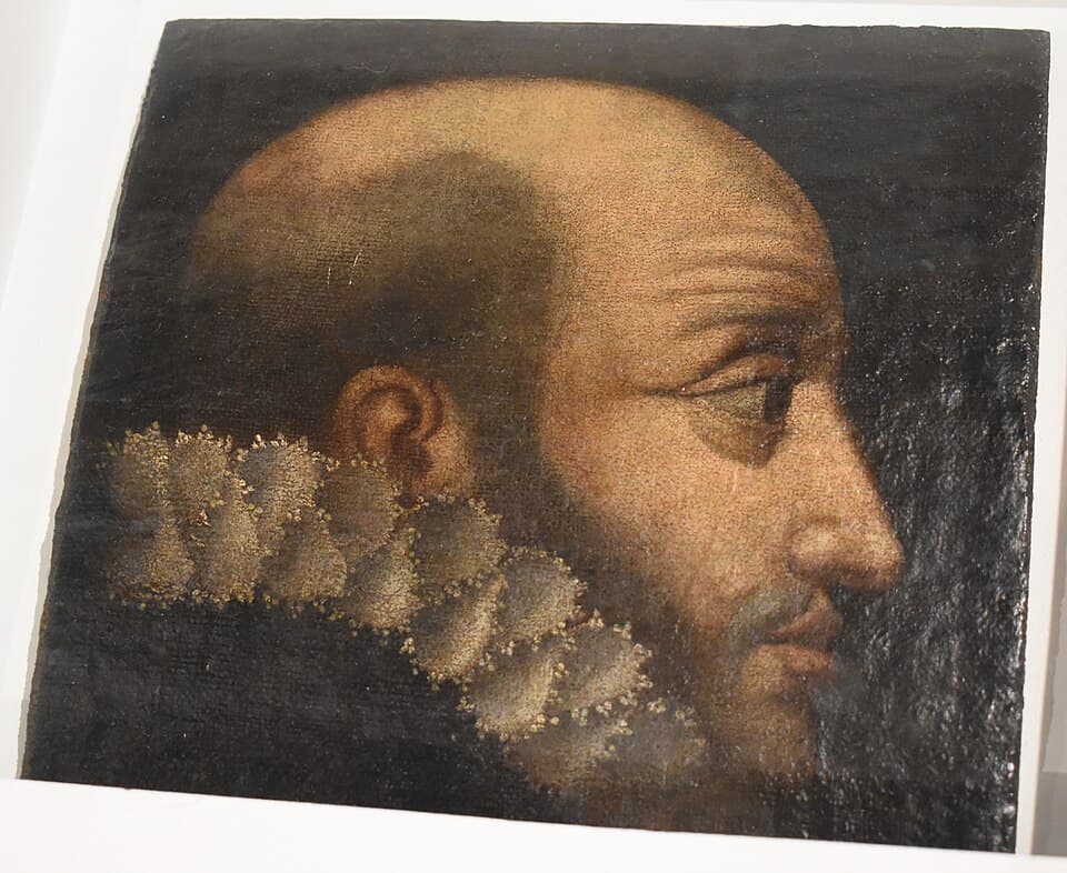 Musée d'Aquitaine - Portrait de profil de Michel de Montaigne