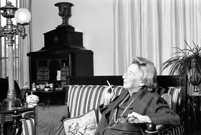 Lillian Helman portrait ©Lynn Gilbert 1977