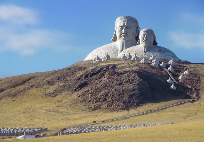 Dschingis Khan und Kublai Khan Monument1
