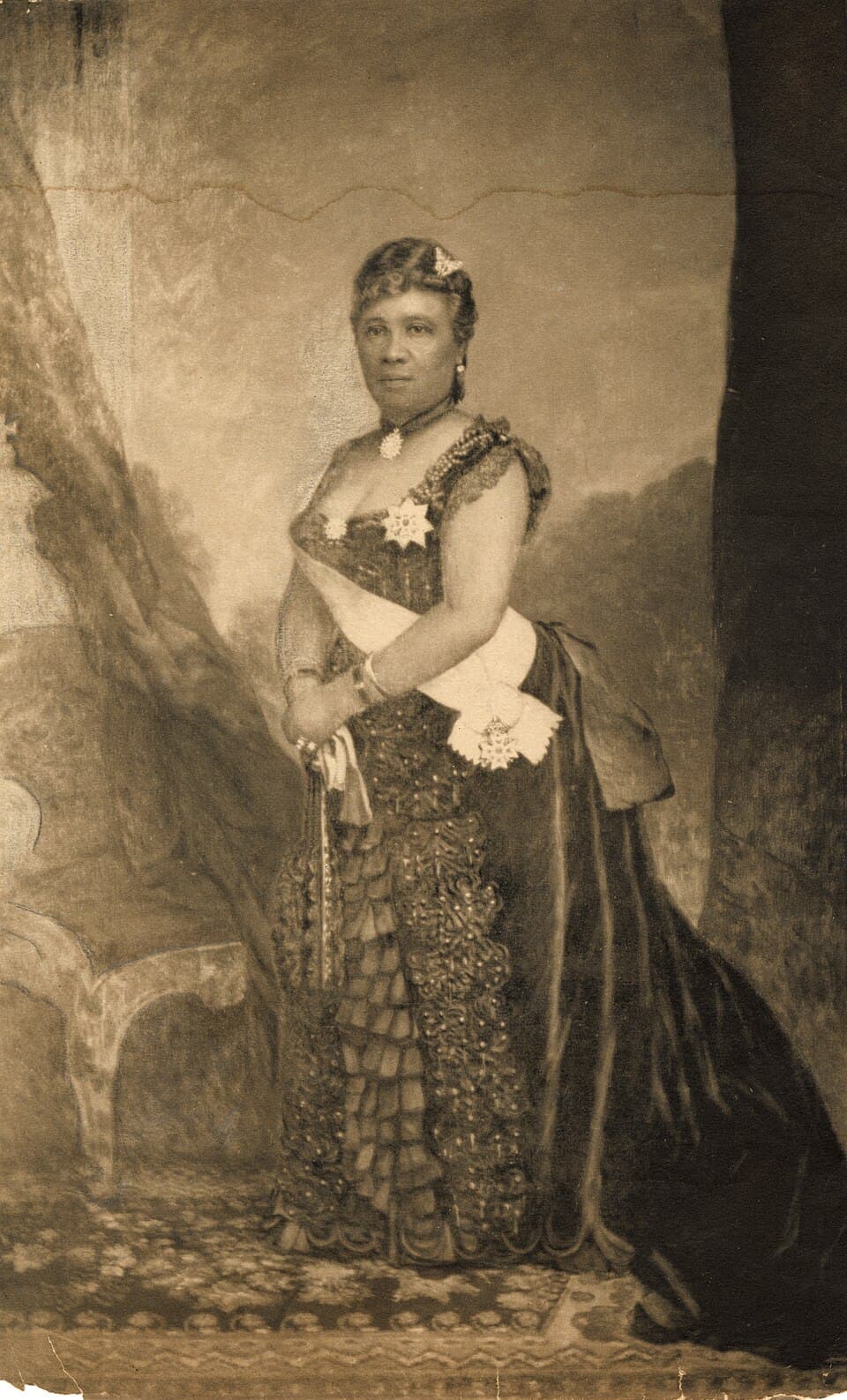 Liliuokalani, painting by William Cogswell, Iolani Palace (PP-98-11-007)