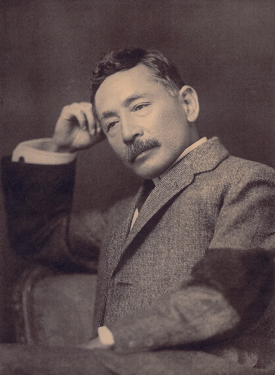 Natsume Soseki photo