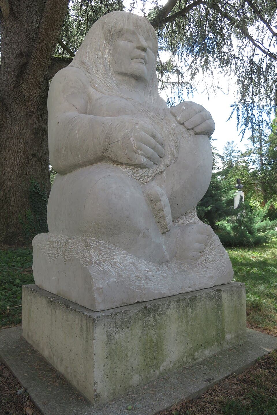 Sculpture by Theodora Barazzone at Cimetière des Rois-IMG 4522