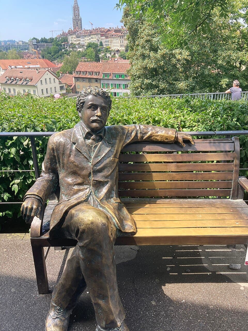 Statue d'Albert Einstein à Berne, en Suisse