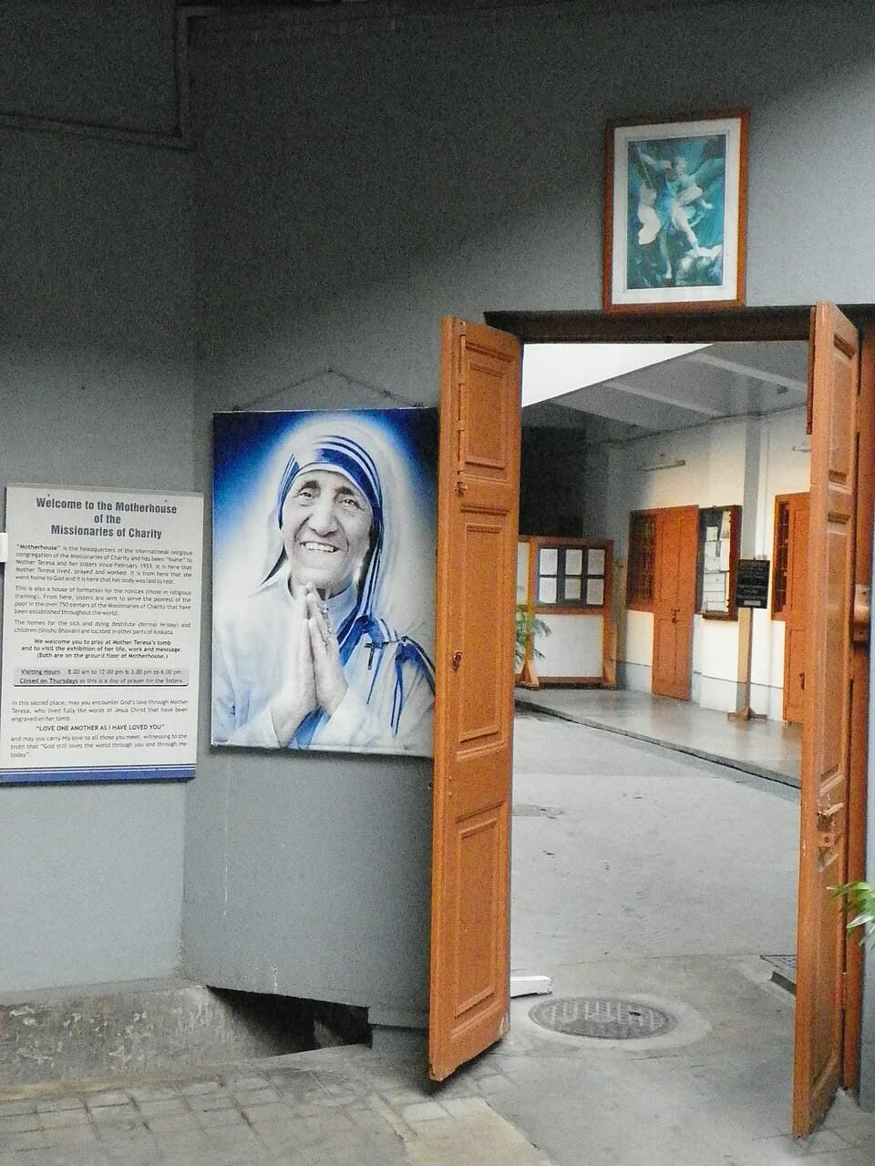 Kolkata 15, Mother Teresa House (24793683346)