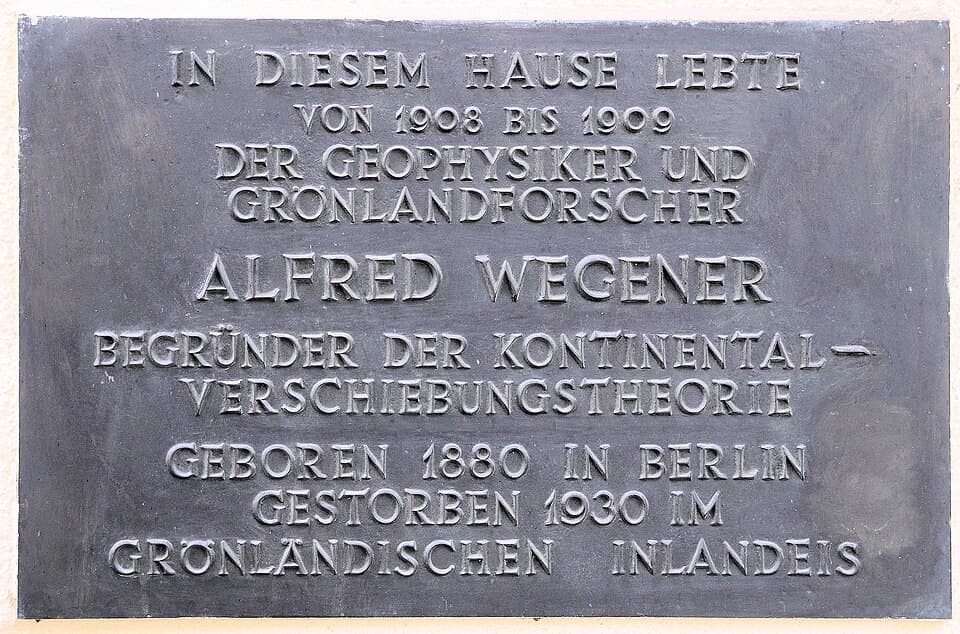 Gedenktafel Georg-Wilhelm-Str 20 Alfred Lothar Wegener