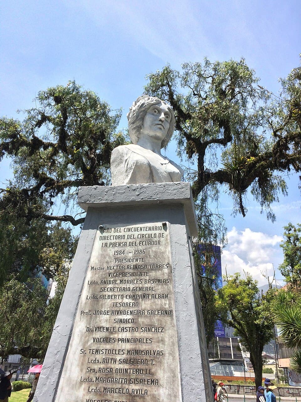 Busto de Manuela Sáenz (detalle). Parque El Ejido, Quito