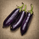 Offrandes d'aubergines violettes