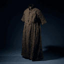 Kaftan de soie brodé