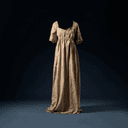 Robe de lin brodée