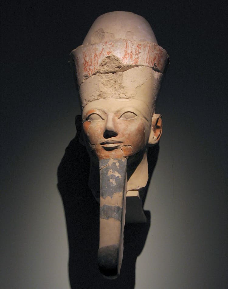 Osiride head of Hatshepsut 2