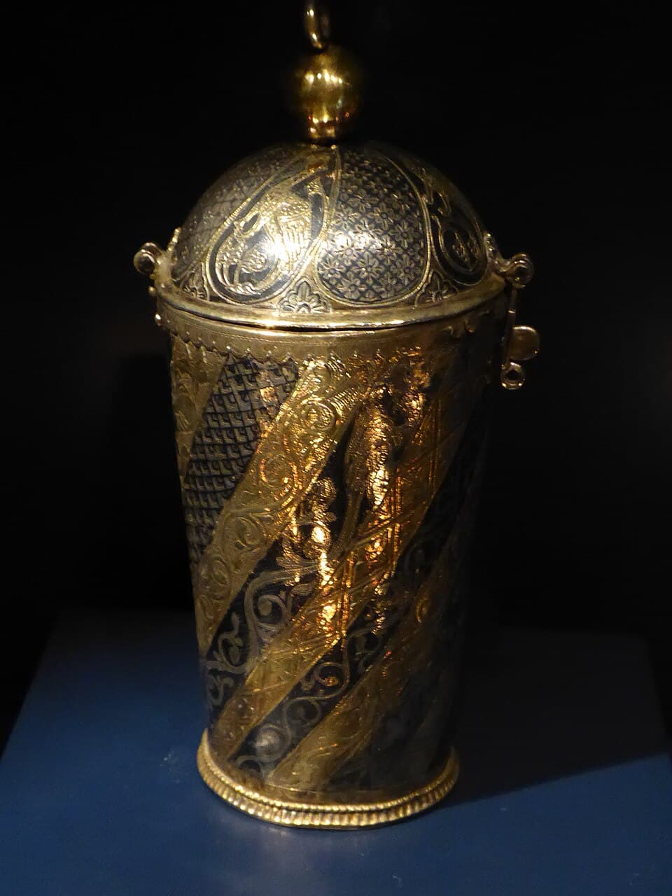 Gobelet dit de "sainte Marie d'Oignies"