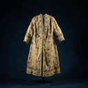 Costume de scène brodé