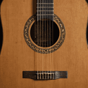 Guitare acoustique et piano droit