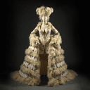 Costumes scéniques extravagants
