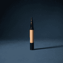 Maquillage de scène (fond de teint, eye-liner)