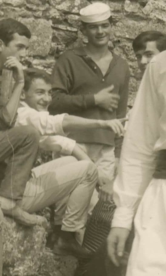 Pierre Desproges Châlus 26 sept 1958 (cropped)