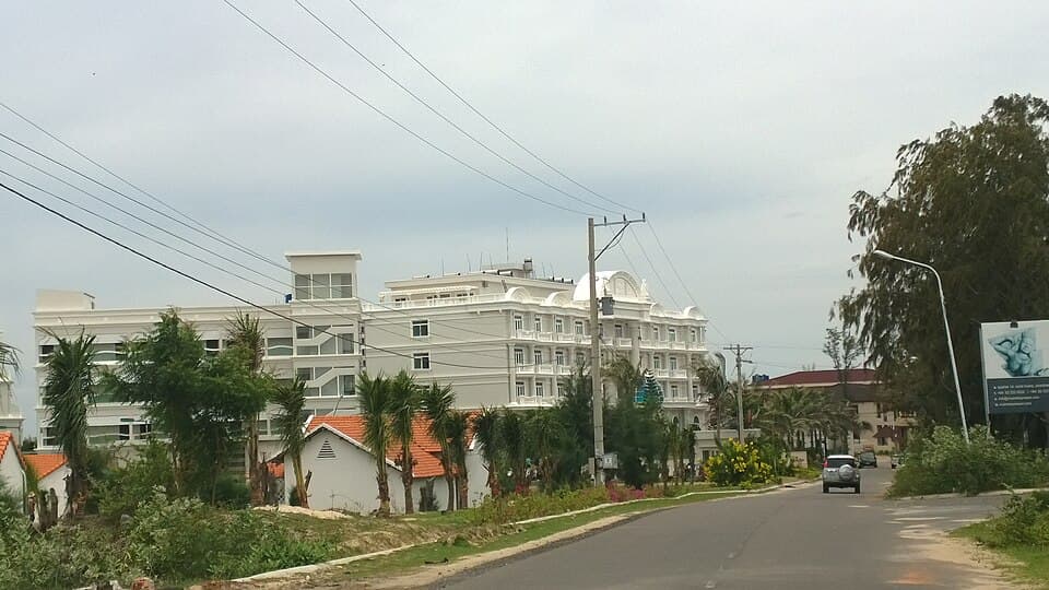 Đường hồ Xuân Hương-Hải Long, Mũi Né, tp. Phan Thiết, Bình Thuận, Việt Nam - panoramio