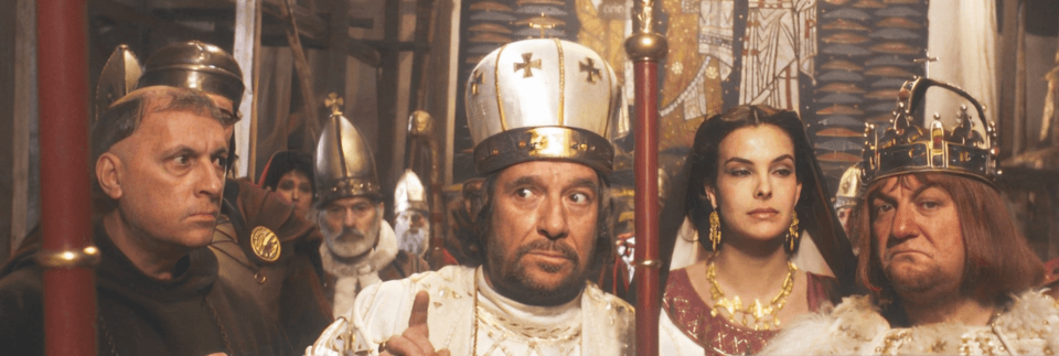 Serrault-Tognazzi-Bouquet-Coluche-Italie